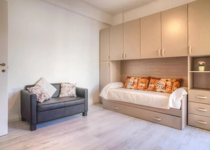 Appartement Trilocale Ristrutturato A 200m Dal Mare:vinci246 Alassio