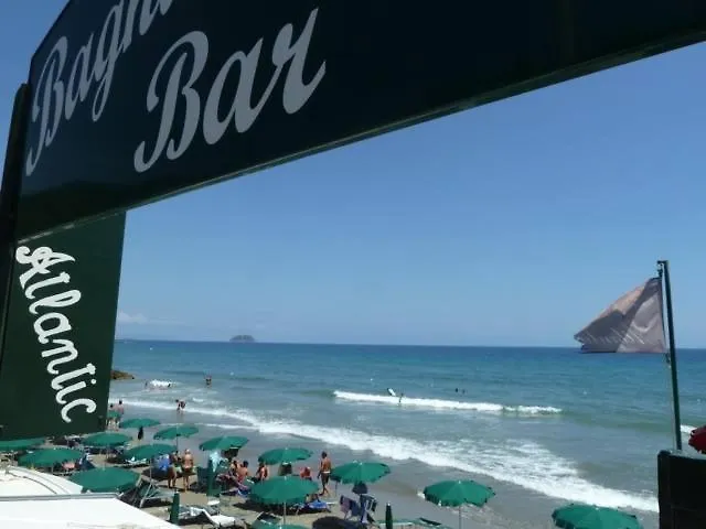 Trilocale Ristrutturato A 200m Dal Mare:vinci246 Appartement