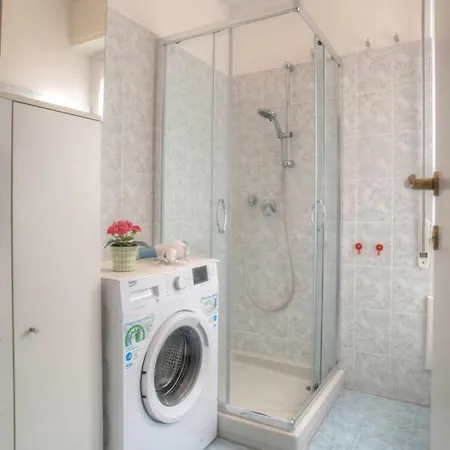 Trilocale Ristrutturato A 200m Dal Mare:vinci246 Apartamento