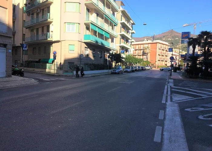 公寓 Trilocale Ristrutturato A 200m Dal Mare:vinci246