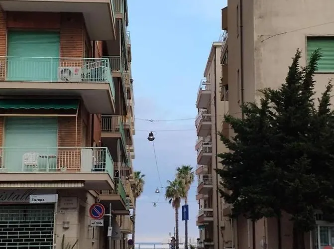 Trilocale Ristrutturato A 200m Dal Mare:vinci246